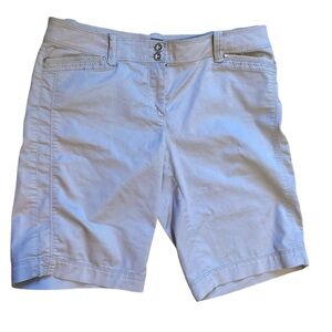 White House Black Market Bermuda Shorts size 6